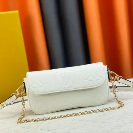 Wallet On Chain Ivy White Bag