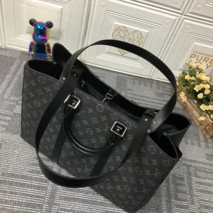 Elegant Stylish Black Bag