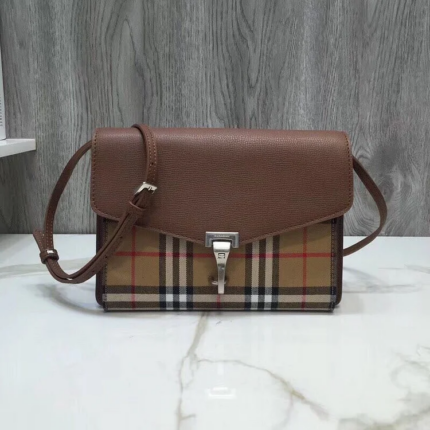 BB Small Vintage Check And Crossbody Bag