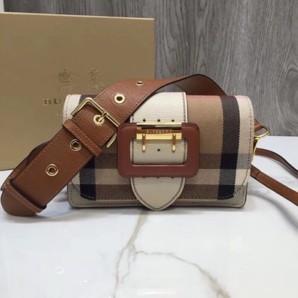 BB The Small Buckle Bag For Women