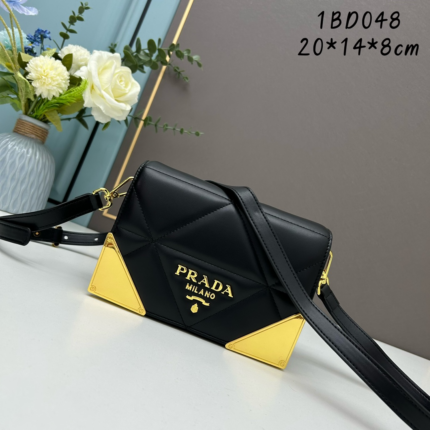 Prada new arrival bag for women size : 20*14*8CM