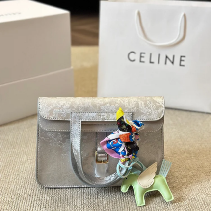 Hermes Halzan new arrival bag size: 25 *17cm