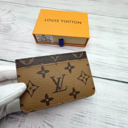 Louis Vuitton Wallet 11*7cm 28