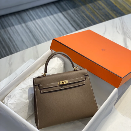 Hermès Kelly 25 Sellier in Epsom Leather