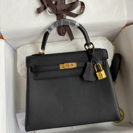 Hermes Kelly bag in black Palladium Gold Hardware